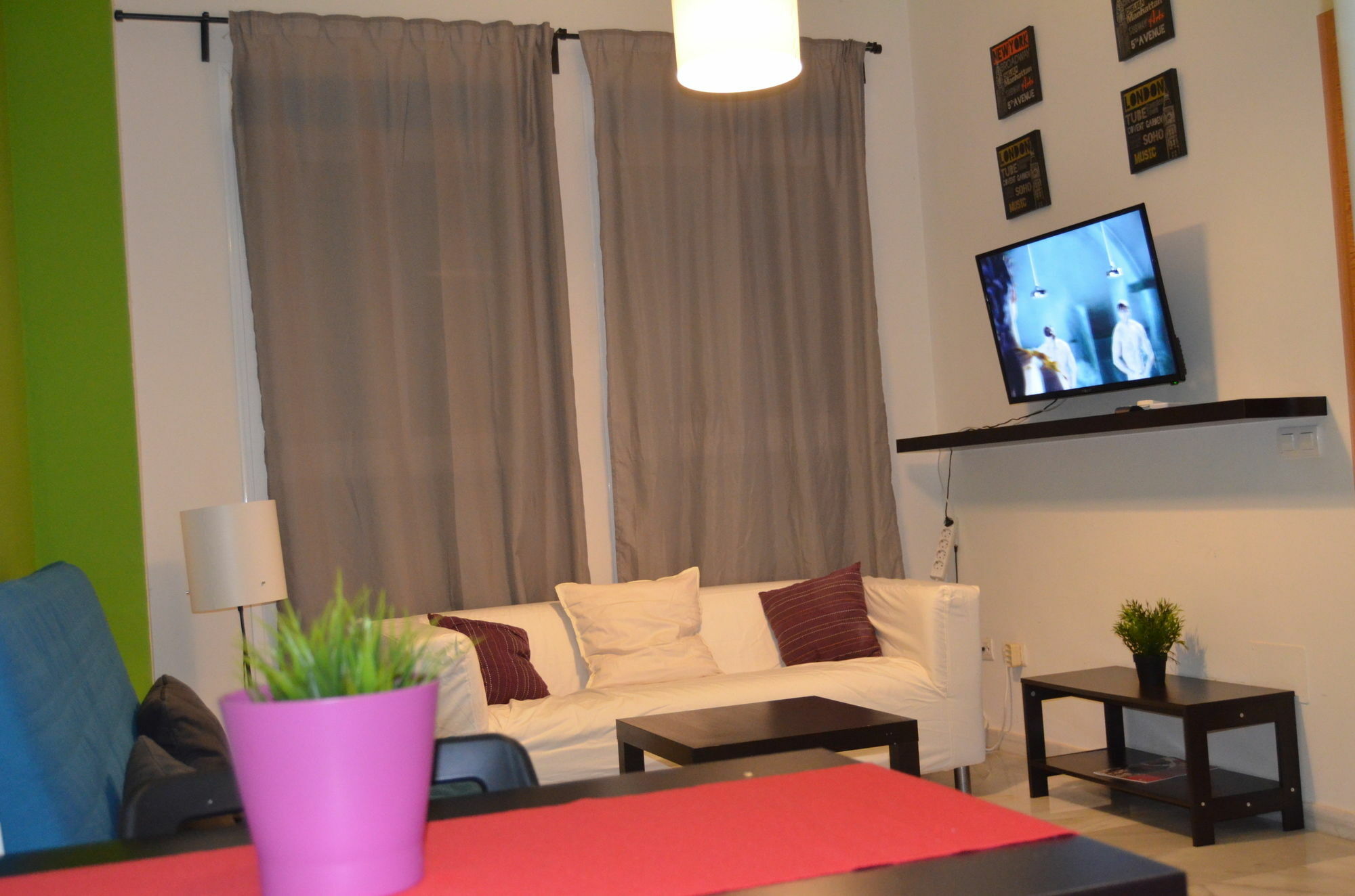 Apartamentos Canasteros 马拉加 外观 照片
